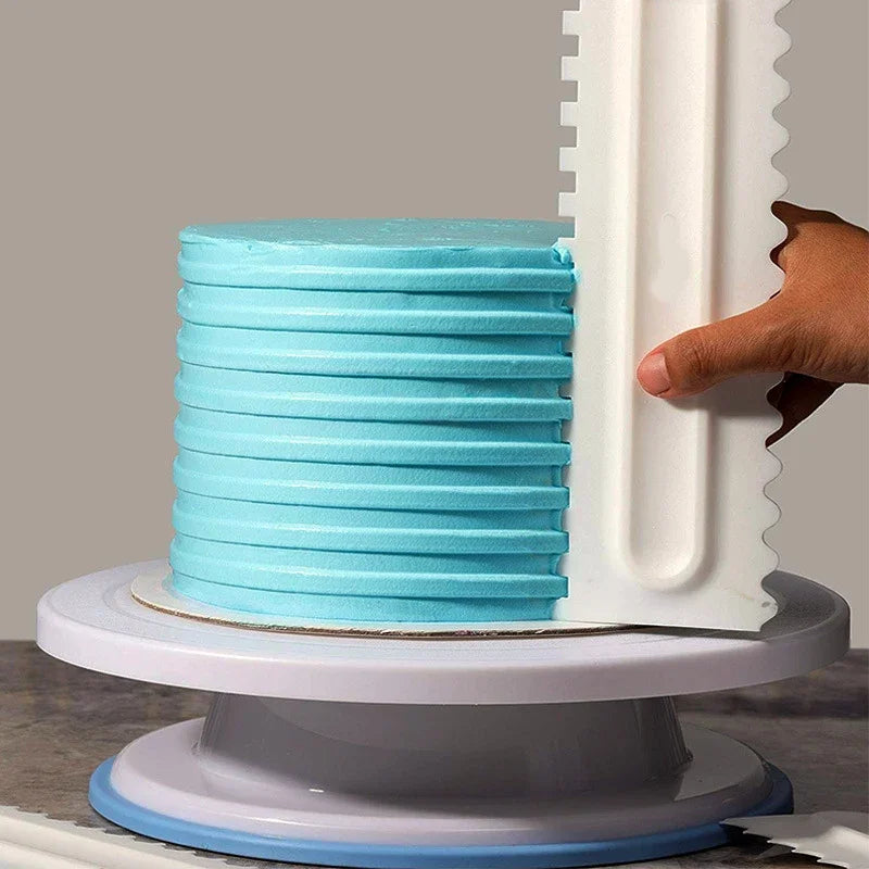 Decorative Icing Scraper